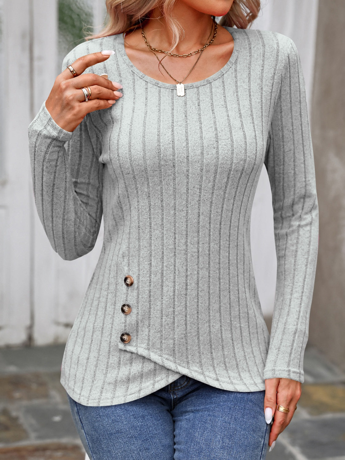 Decorative Button Round Neck Long Sleeve T-Shirt
Success