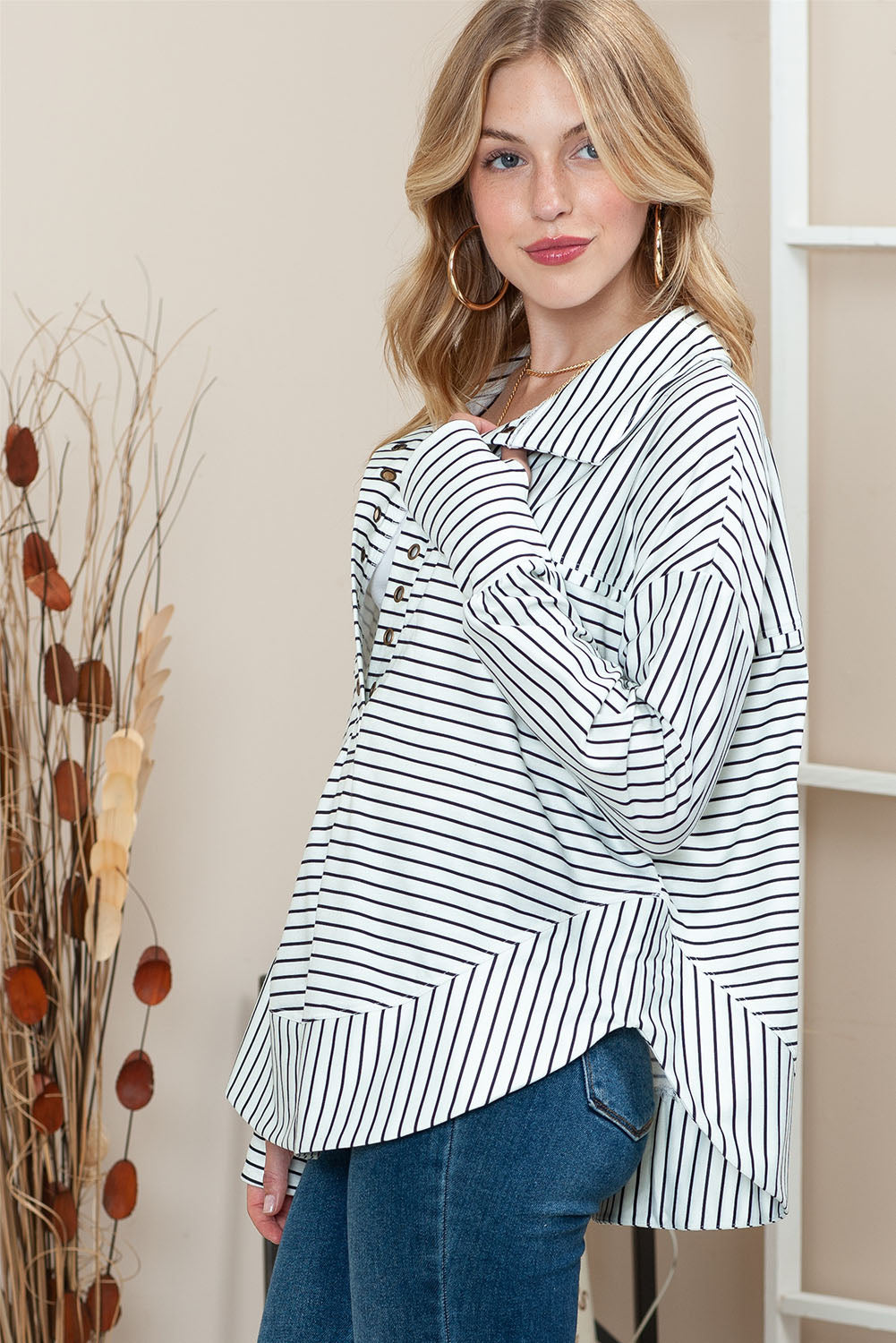 White and Black Striped Grommet Collared Thumbhole Long Sleeve Top