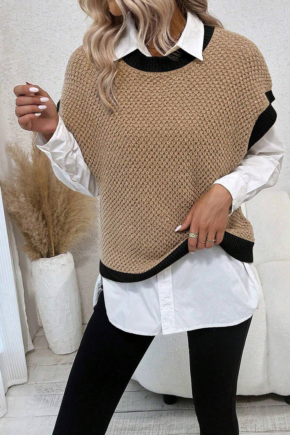 Light Beige Contrast Trim Batwing Sleeve Knitted Top