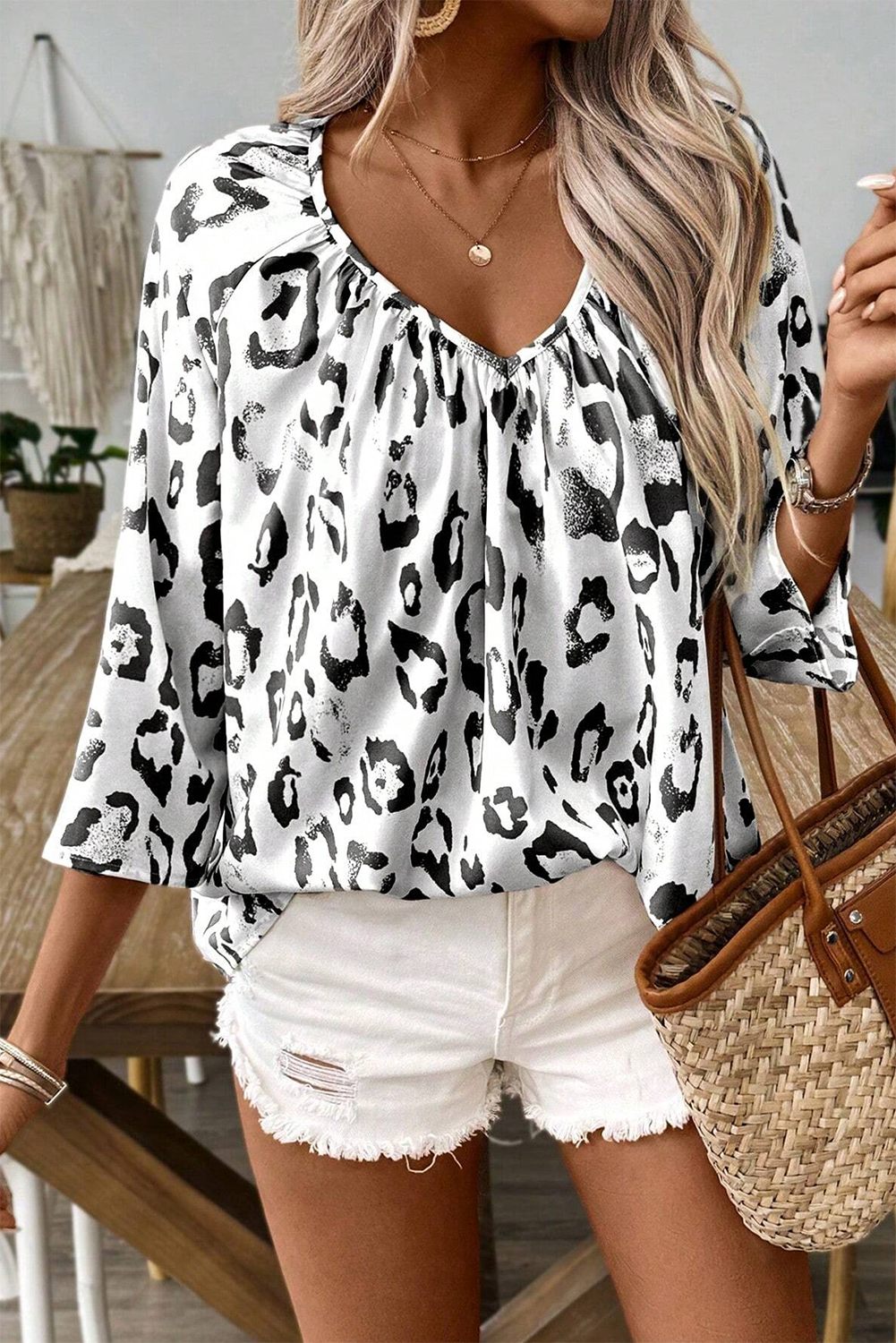 Black Leopard Print V Neck 3/4 Sleeve Blouse